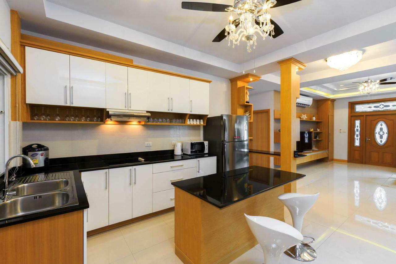 Gala Villa Pattaya Exteriér fotografie